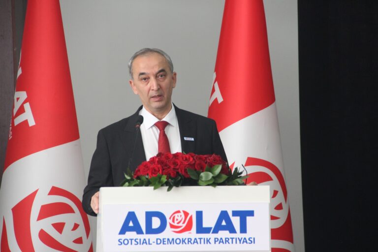 258ec5f7b22fcb0ea3df3 (1)