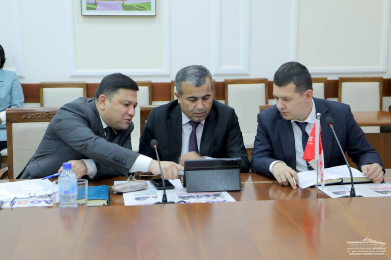 4a4a26f13246f5049b279