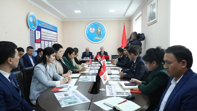 e054b65980f6810e7fc02