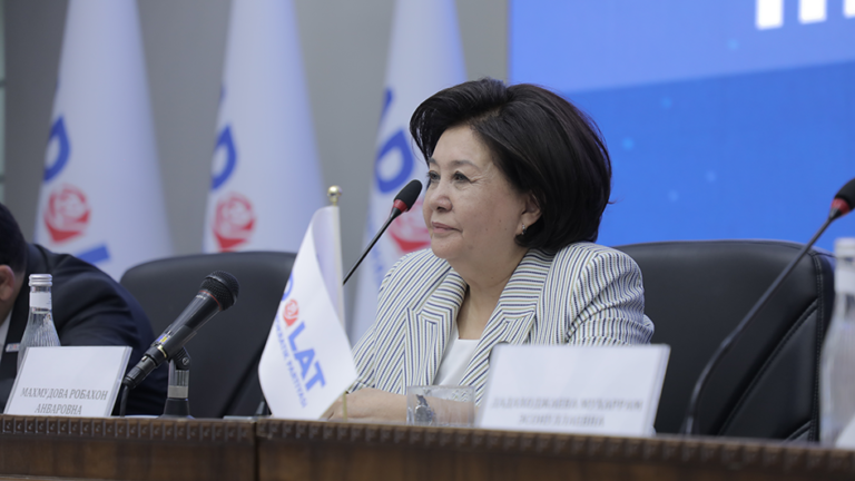 9cecc4eb8cab87e35a3b3